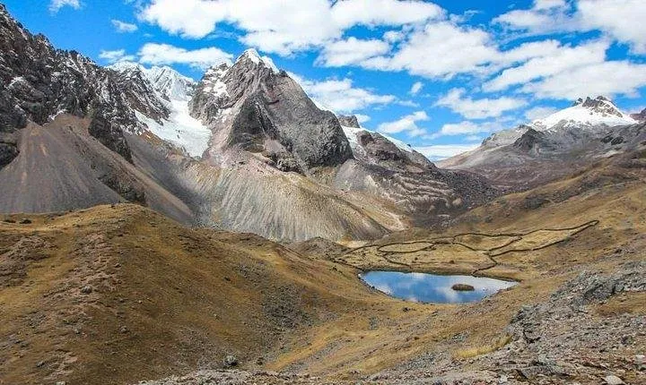Ausangate Sibinacocha Trek (6 days 5 nights)