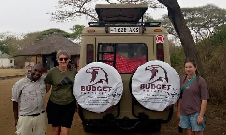 4-Day Group Tour to Tarangire, Serengeti, Ngorongoro - Lodge