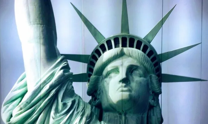 Guided Tour of the Statue of Liberty in New York (ES)