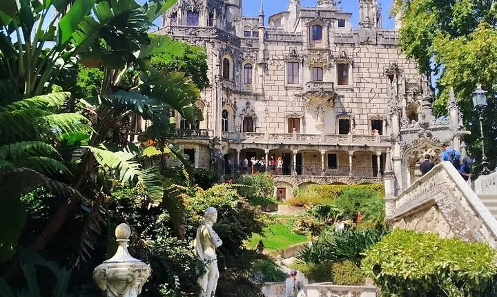 Explore The Best of Sintra: Private Day Trip From Lisbon by Train