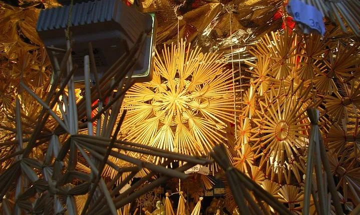 Würzburg Christmas Market Tour With A Professional Guide