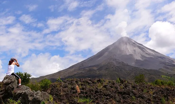 Hanging Bridges & Arenal Volcano with Lunch and Hotsprings
