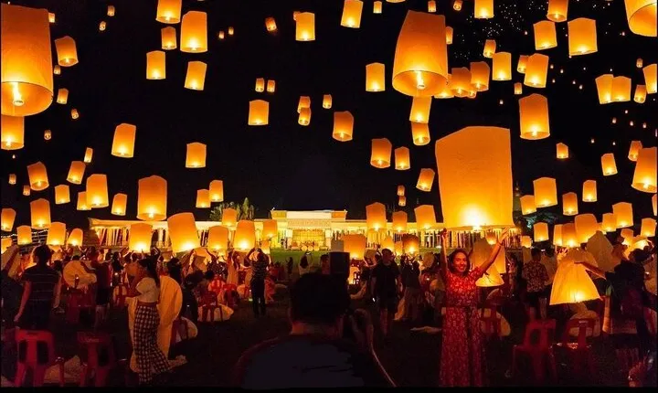 Magical Chiang Mai Lantern Festival 2025 Yi Peng by Ping River
