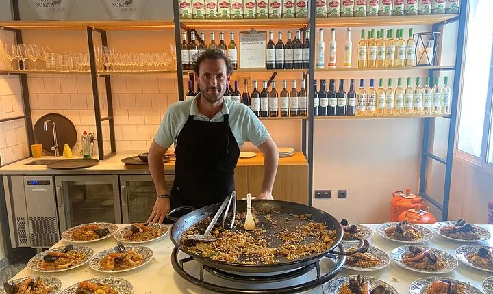 Paella Showcooking Experience