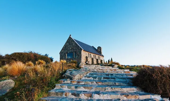 Mount Cook Day tour from Christchurch to Queenstown
