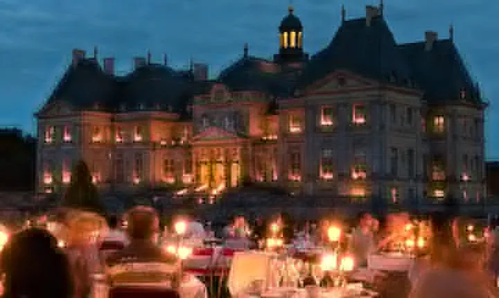 Luxury Evening Dining Experience at Chateau de Vaux-le-Vicomte