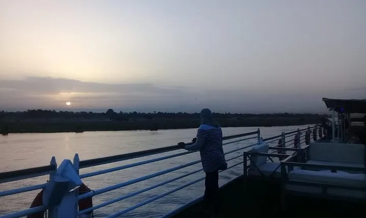 4 nights luxor and Aswan Nile cruise includes tours from luxor.special offer