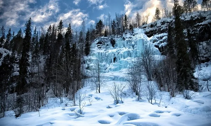 Rovaniemi to Korouoma Canyon Ice Waterfalls with BBQ