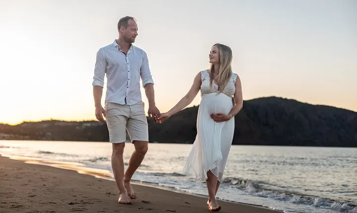 Professional Photoshoot and City Tour in Athens