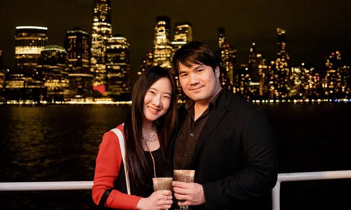 Holiday Dinner Cruise with Cocoa