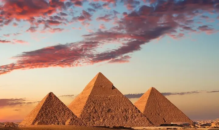 Simply Pyramids from Alexandria Port