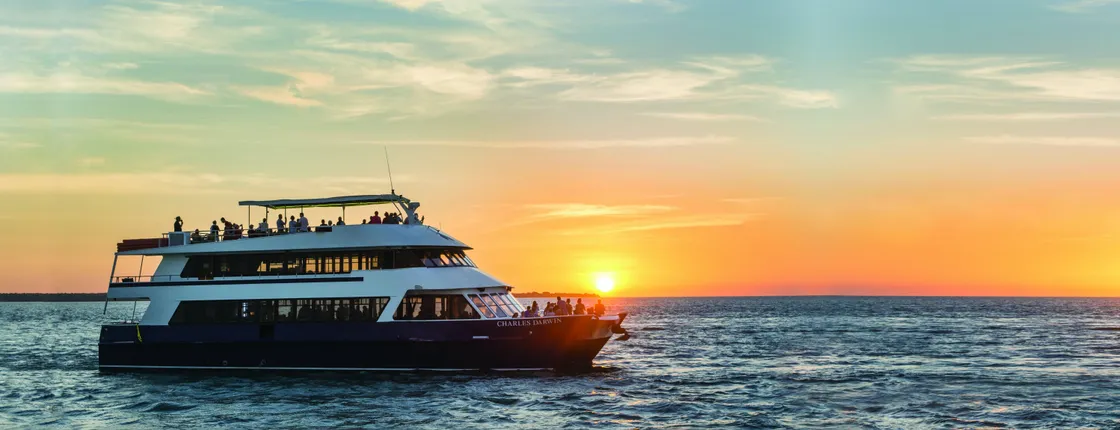 Charles Darwin Dinner Cruise