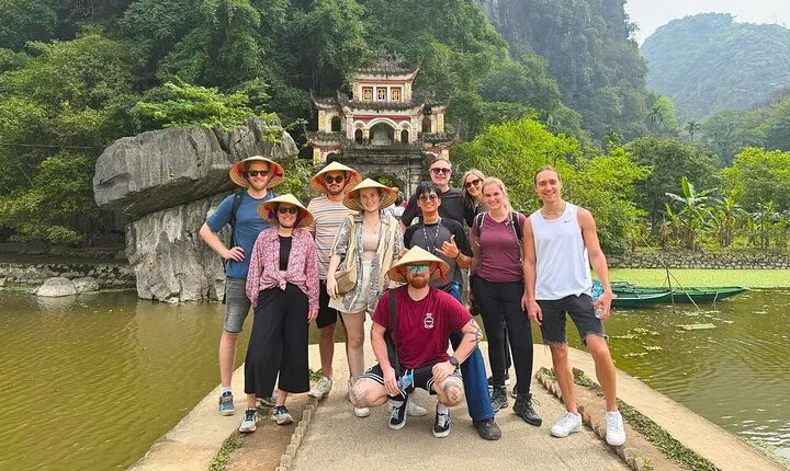 Luxury Small Group: Trang An, Bich Dong, Mua Cave & Local Life
