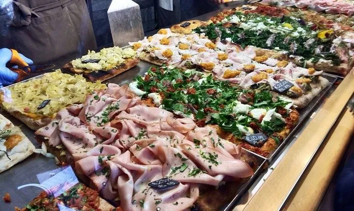 Rome Walk&Taste with Friendly Guide