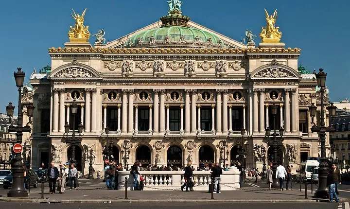 Opera Garnier Mysteries Private Guided Tour with Skip-the-Line Entrance