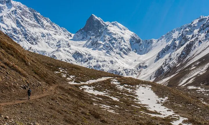 Maipo Mountain Valley: Scenic Full-Day Adventure from Santiago