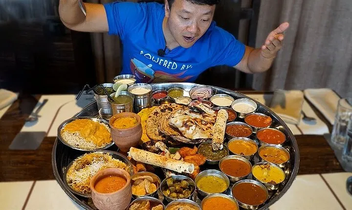 Discover the culinary diversity of Indian Dishes in Mumbai