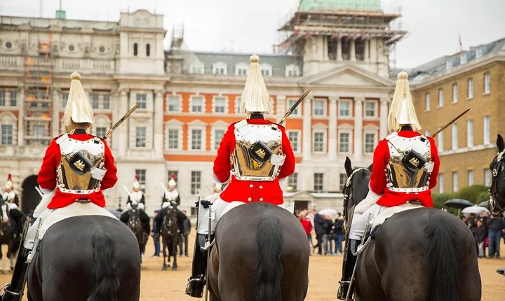 London In One Day Tour with River Cruise & London Eye Option