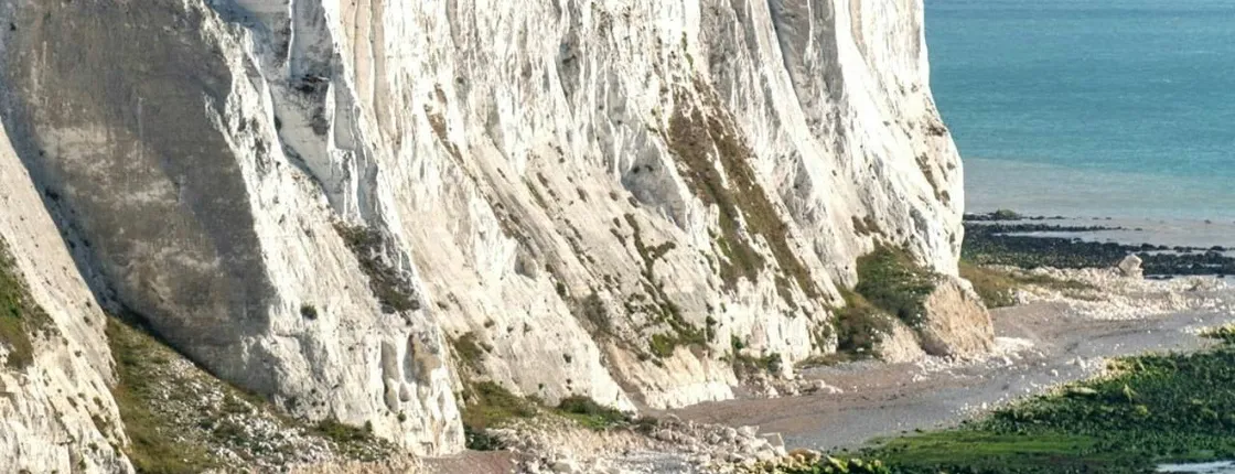 Canterbury, Dover Castle and White Cliffs Guided Day tour from London