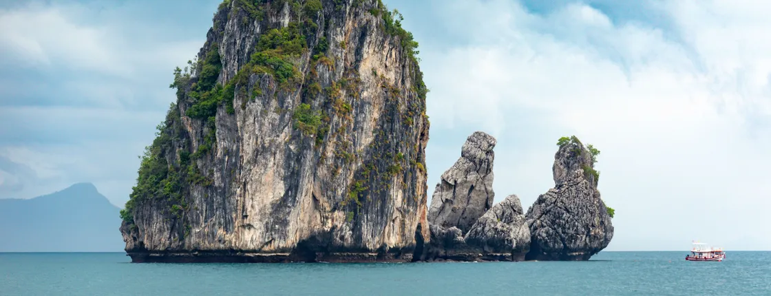 Full day Phi Phi Islands by speedboat