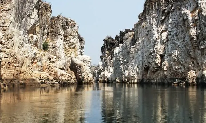 Romantic tour in Jabalpur
