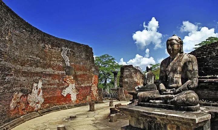 Polonnaruwa Ancient City And Habarana Day Tour From Sigiriya