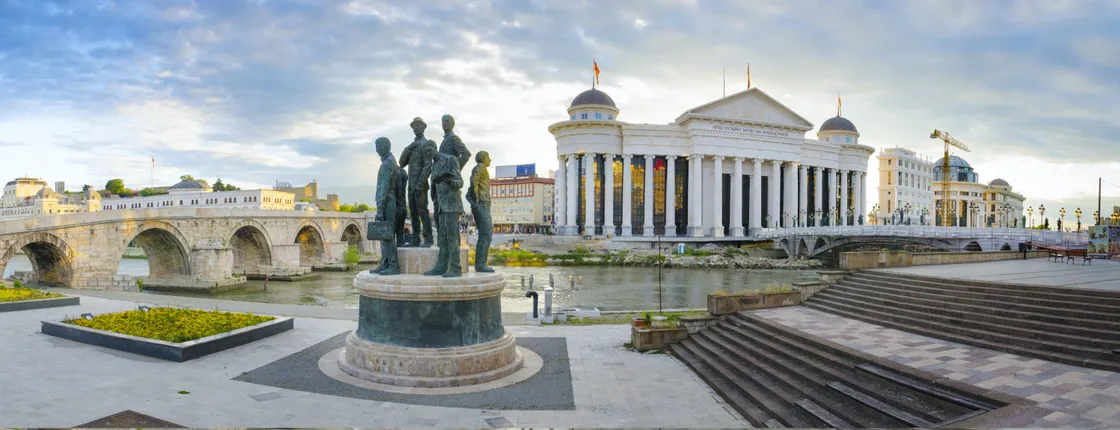 Neoclassical Skopje walking tour