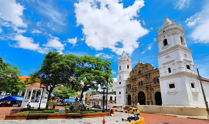 Half-day Private City Tour and Panama Canal