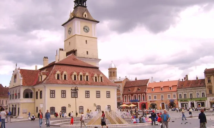 Brasov City Guided Walking Tour for Small Group