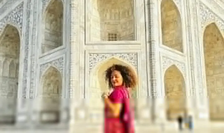 Overnight Taj Mahal Sunrise & Agra Tour from Delhi by Private Car