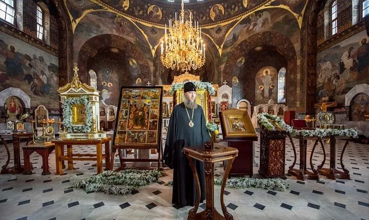 Pechersk Lavra Monastery Private Tour