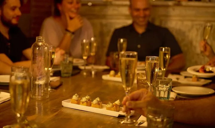 Barcelona: El Born Gourmet Food & Wine Tasting Small Group Tour