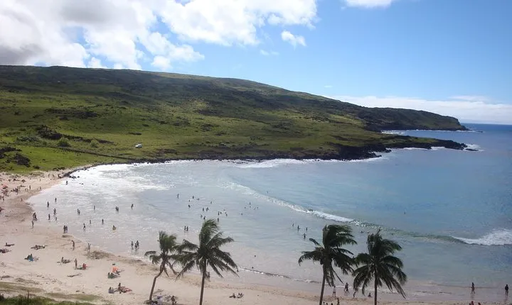 Anakena and Rapa Nui Culture in Easter Island