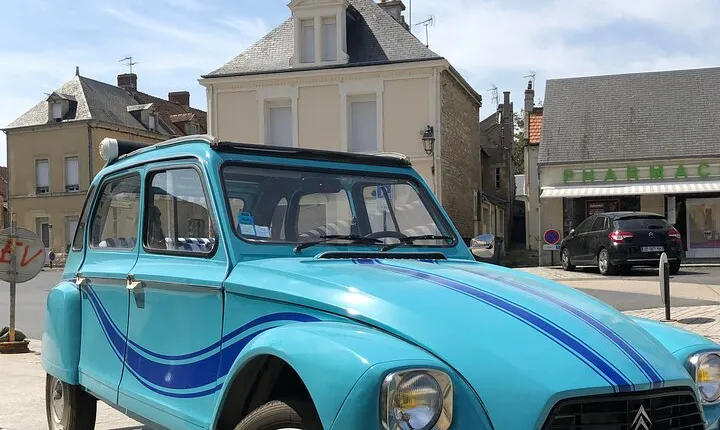 Guided Tour in an Old Convertible Car on the Côte de Nacre