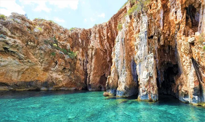 Private Tour of Red rocks, Pakleni Islands and Hvar's Southern Beaches