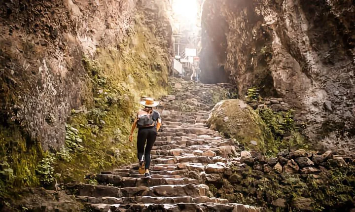 Private Mexico City Tepoztlán Tour: Ancient Ruins & Local Charms