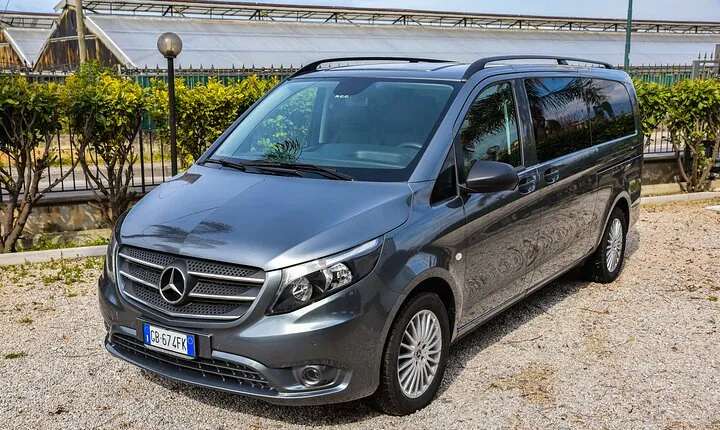 Private Transfer from Positano to Naples