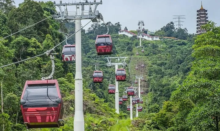 Full-day Genting Tour Enroute Batu Caves 2-way Cable Car Ride