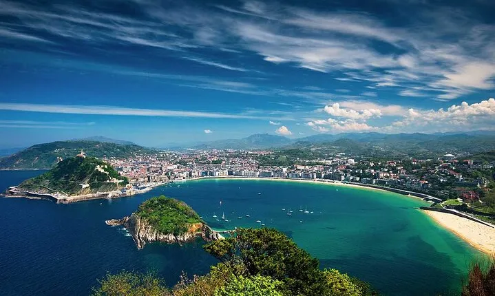 San Sebastian, Getaria & the rural Basque traditions