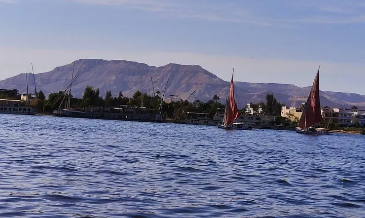 Luxor Nile River Felucca Ride at Sunset ( private boat)