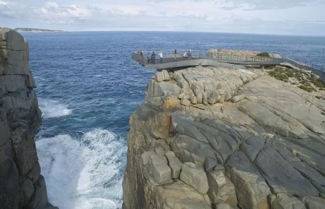 Discover Torndirrup National Park: The Gap & Natural Wonders Tour