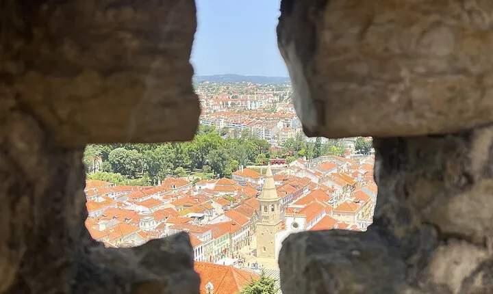 Full-day Private Transport to Tomar & Batalha from Lisbon