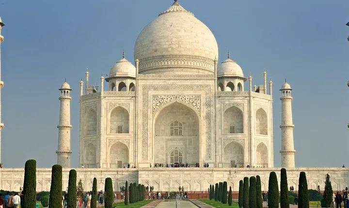 Private day trip to Taj Mahal from New Delhi