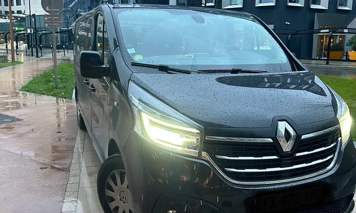 VAN and Sedan Transfers CDG Airports Disney Asterix Paris