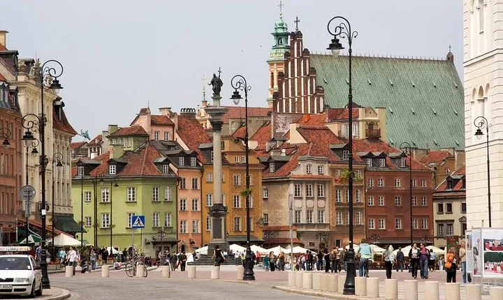 Small-Group Historical Guided Tour of Warsaw with pick up/drop off. Public Tour.