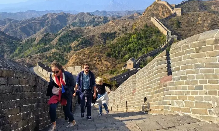 ZANBUS: Trip to the Jinshanling Great Wall Departing at 7:30 AM