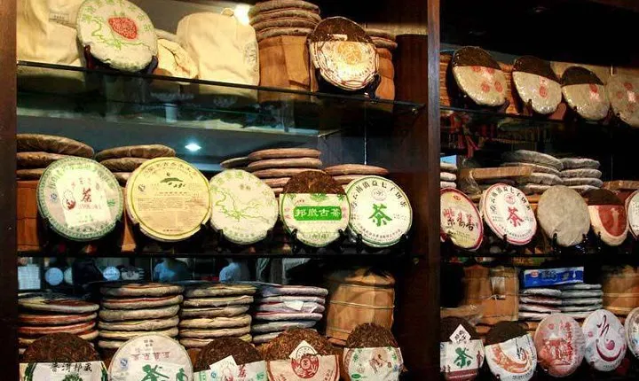 Half Day Market Tour: Maliandao Tea Street & Liulichang Antique Market