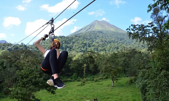 Zipline and Tarzang Swing Experience in San Carlos