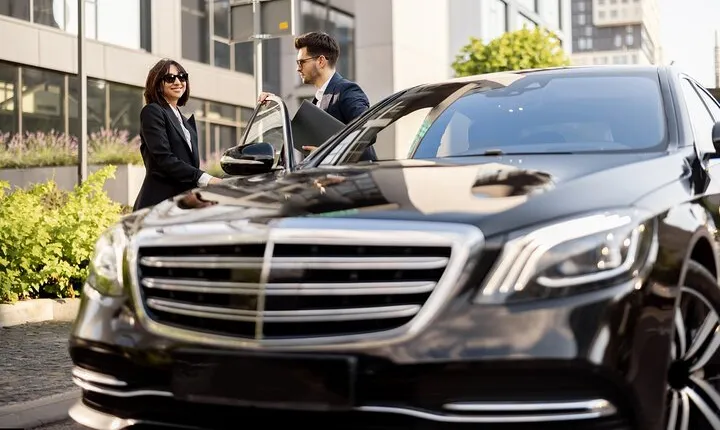 Athens VIP Transfer Airport Pickup & Full-Day Driver Service