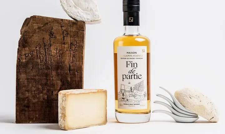 One hour of French Whisky and Food